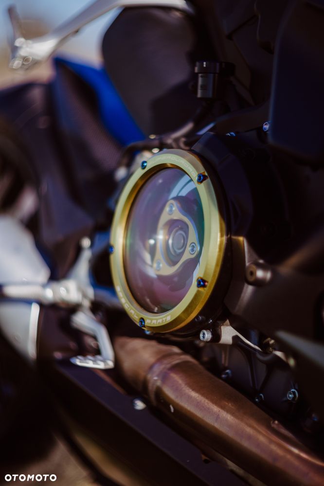 Ducati Streetfighter V2 - 5
