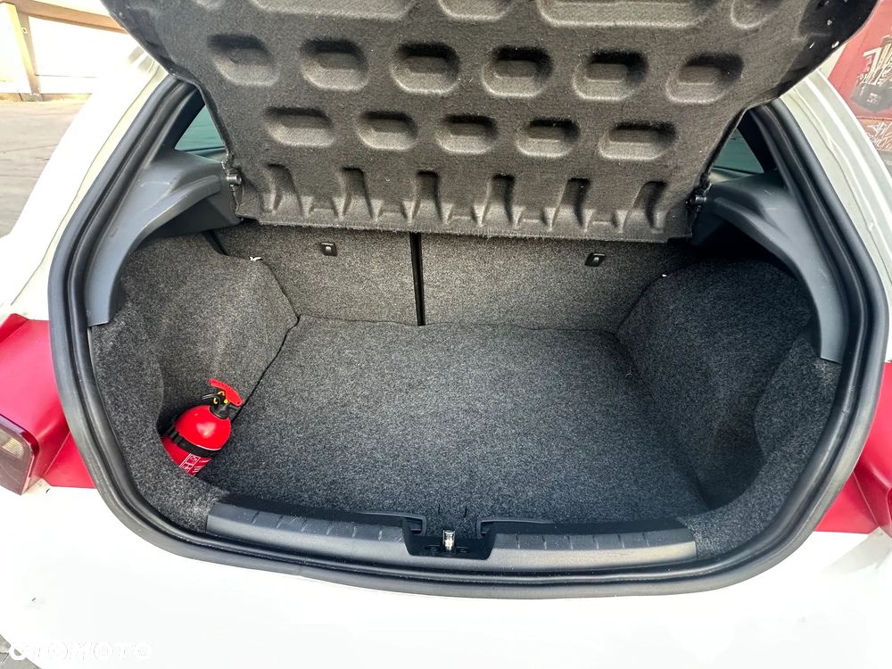 Seat Ibiza - 12