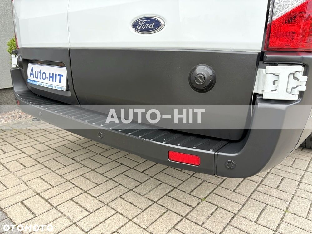 Ford Transit - 17