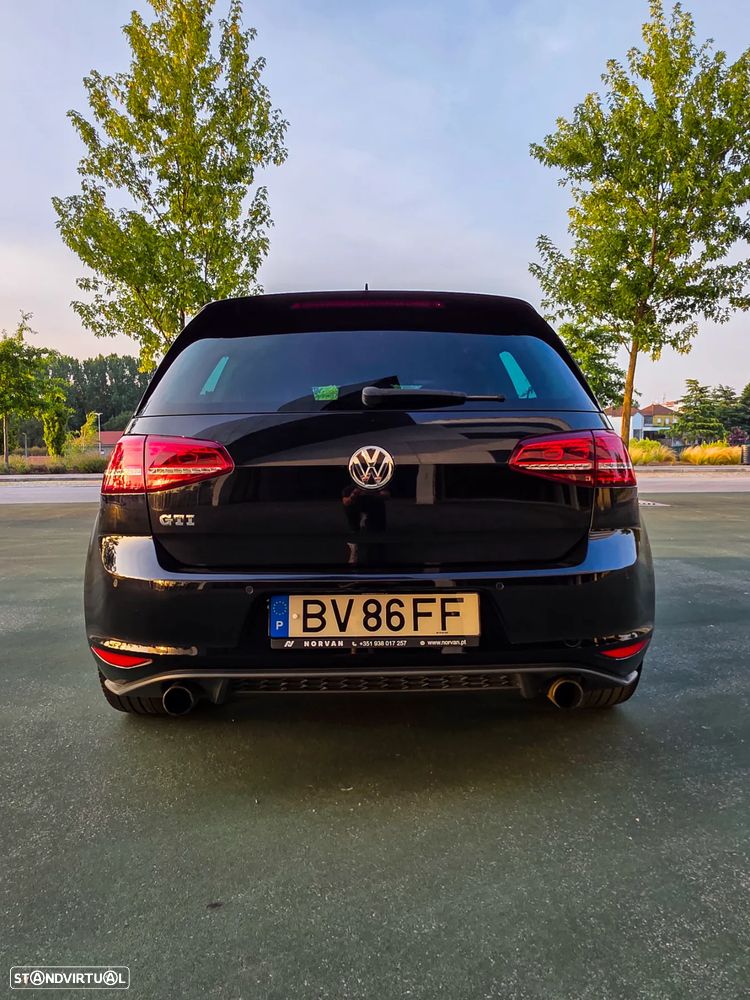 VW Golf 2.0 TSi GTi - 7