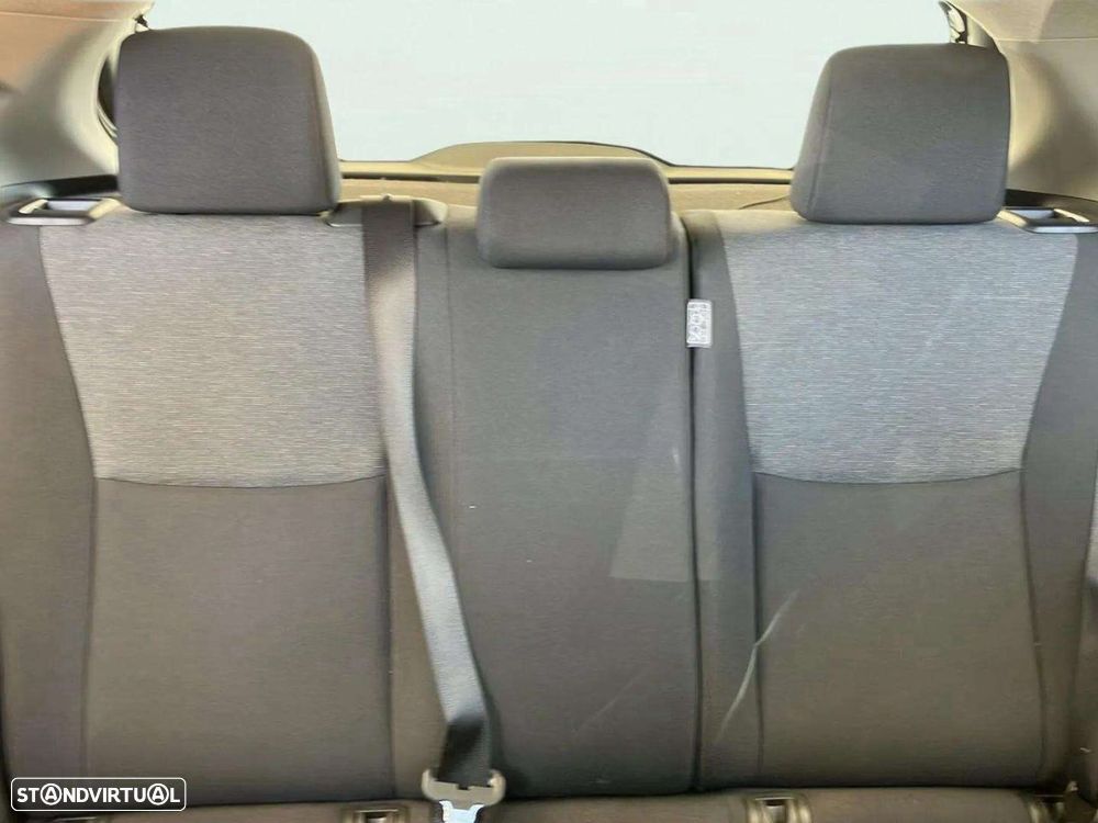Toyota Yaris 1.5 HDF Comfort Plus - 16