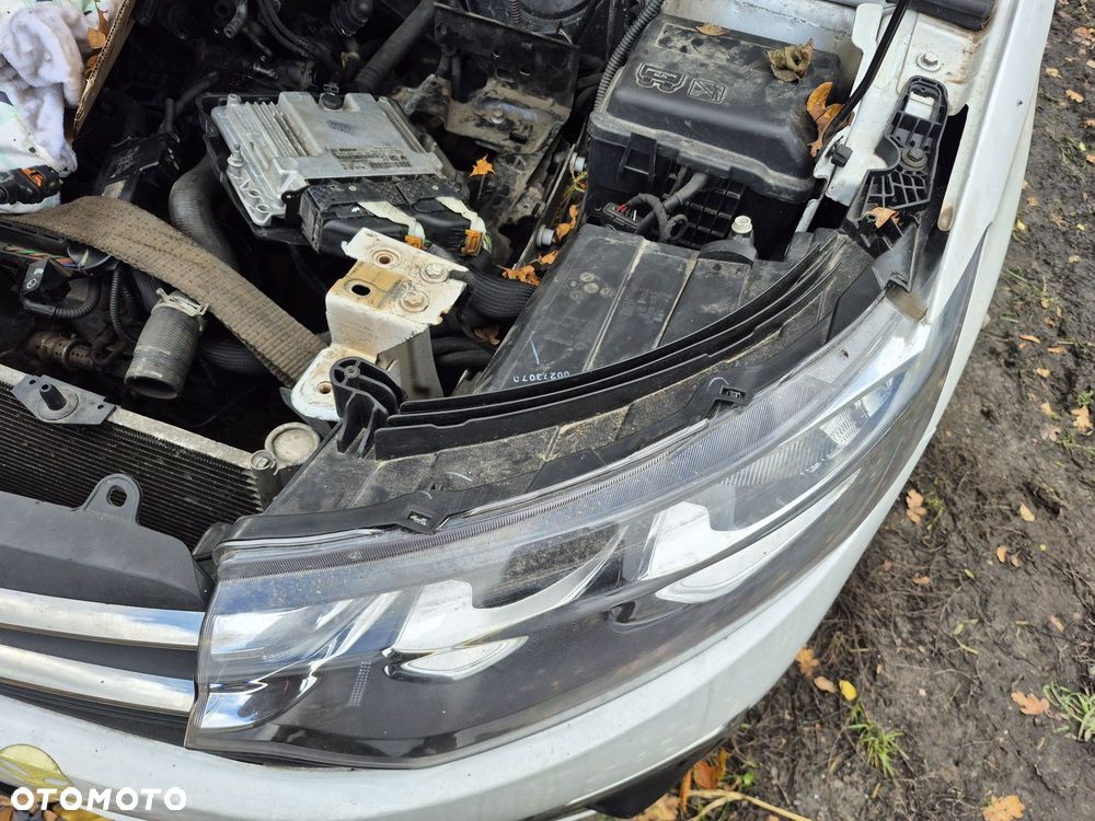 Lampa prawa lewa przód przednia citroen c-elysee - 4