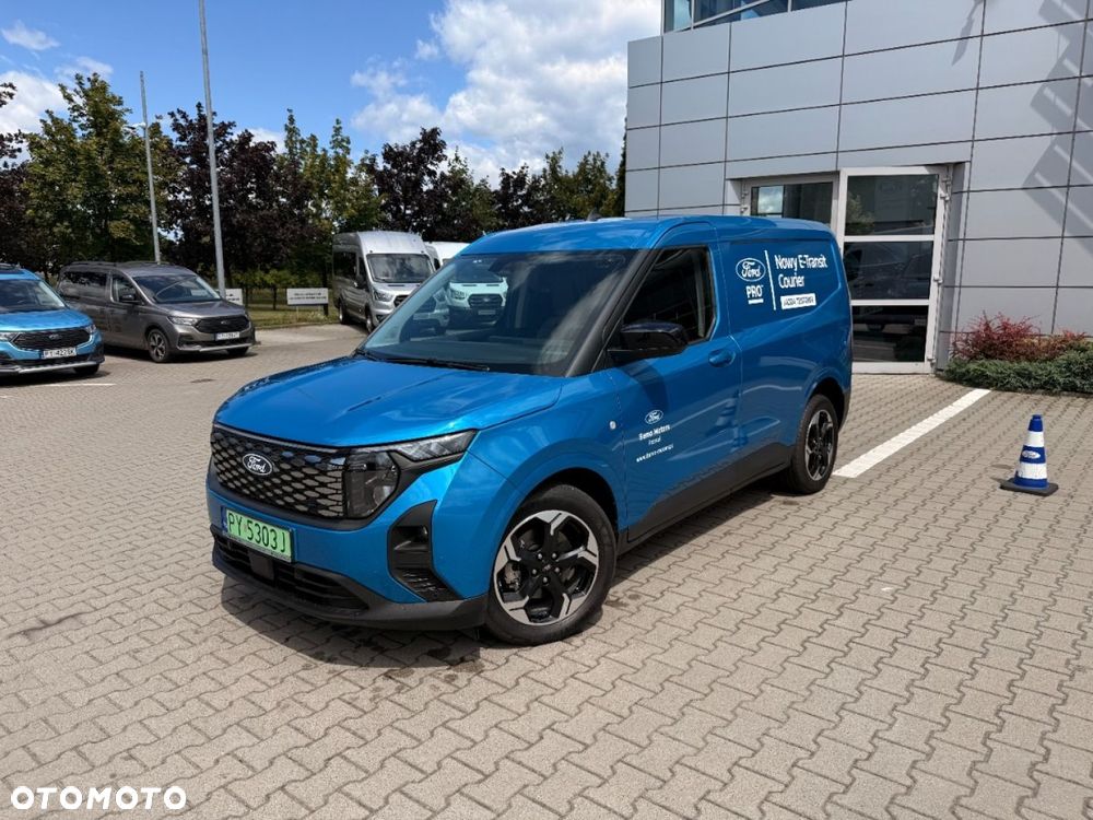Ford Transit Courier - 2