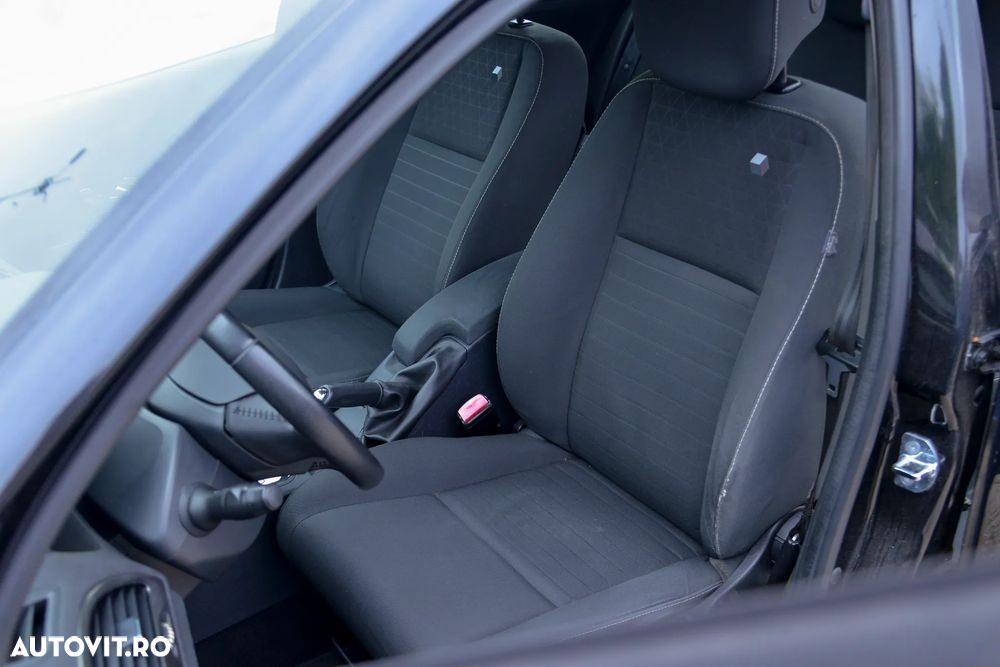 Renault Megane 1.5 dCi EDC Olympic - 14