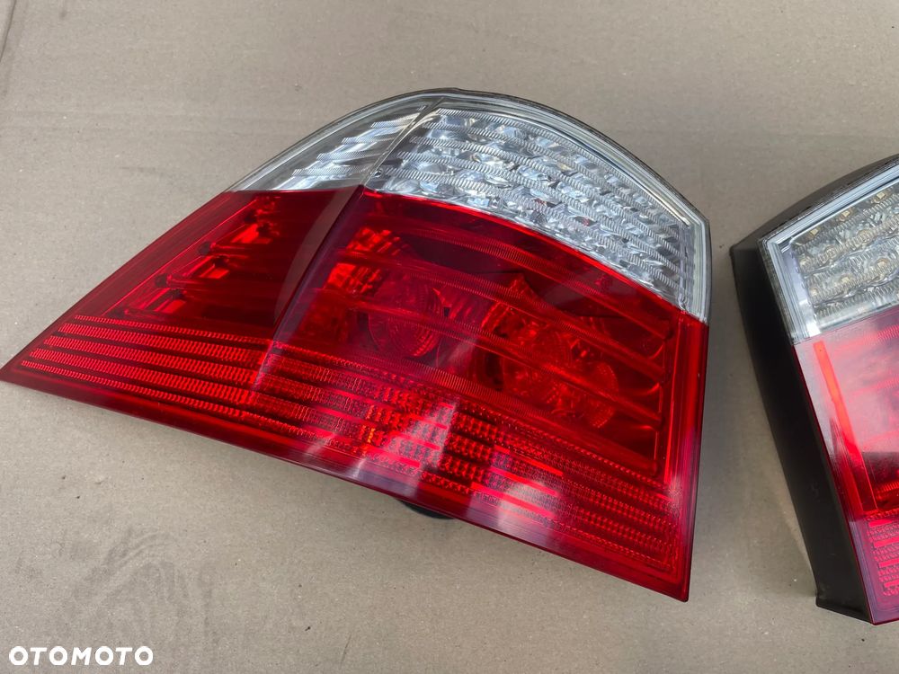 bmw e61 tył tylnie lampy lift LED oryginał sprawne komplet + wtyczki - 4