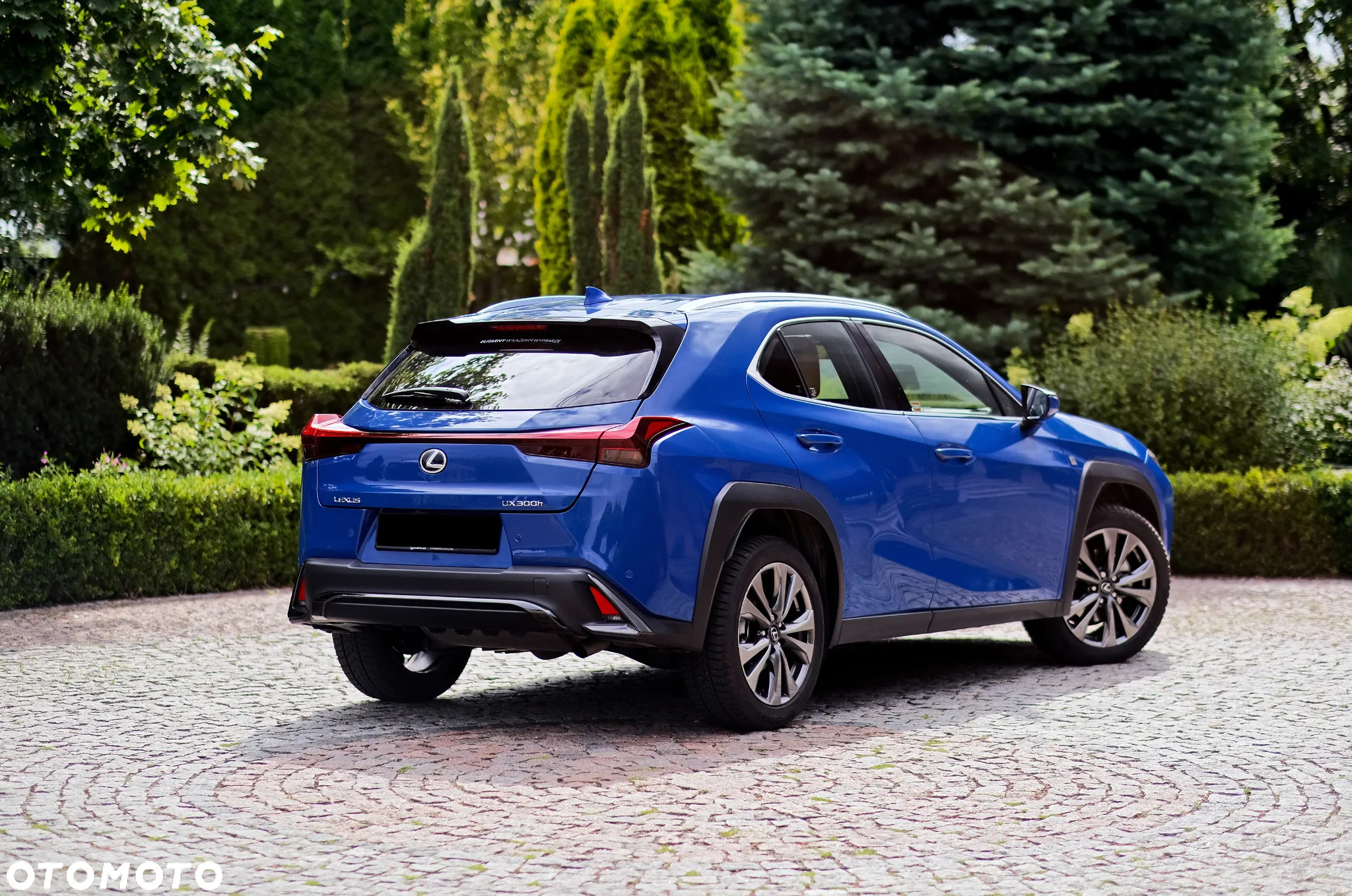 Lexus UX - 13