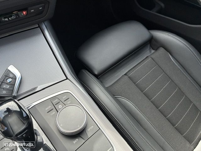 BMW 320 e Line Sport Auto - 30