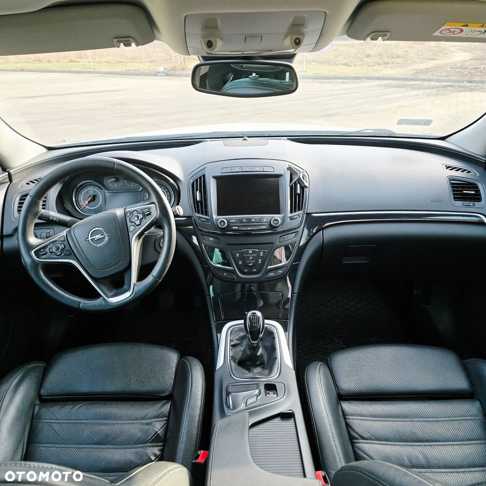 Opel Insignia 1.6 T Cosmo S&S - 10