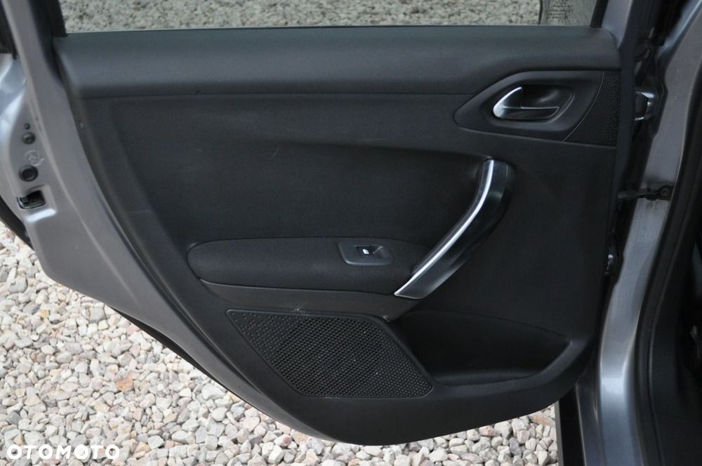 Peugeot 2008 120 VTI Allure - 27