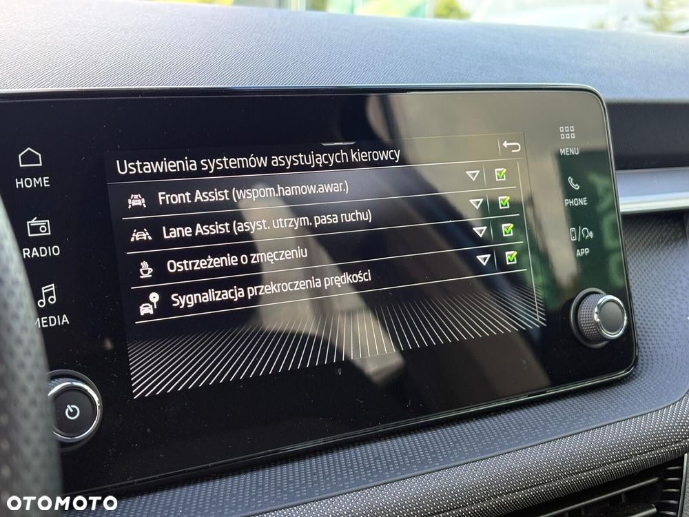 Skoda Fabia 1.0 TSI Selection - 23