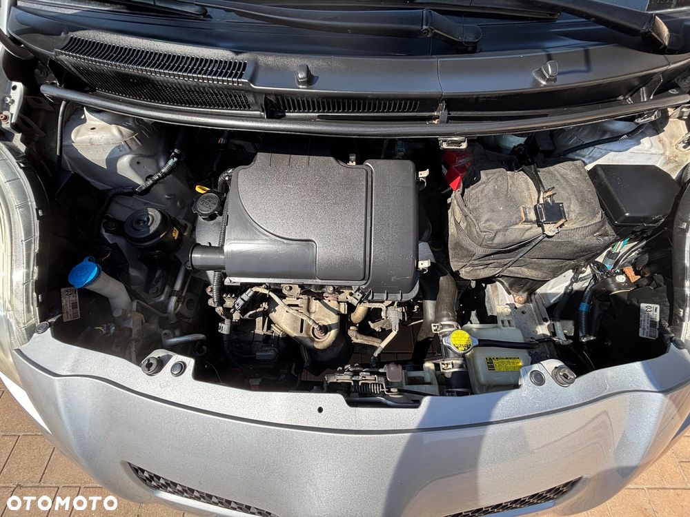 Toyota Yaris 1.0 Terra - 14