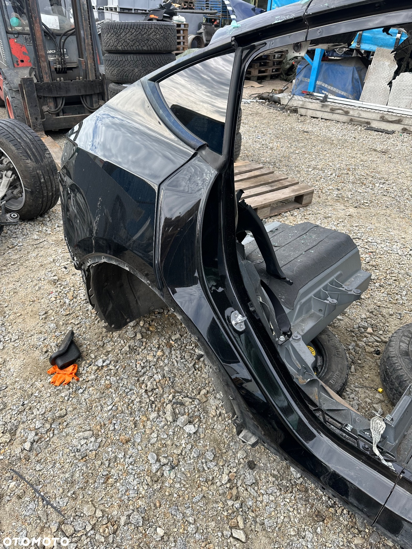 TYLNY PRAWY BŁOTNIK TESLA MODEL Y - 4