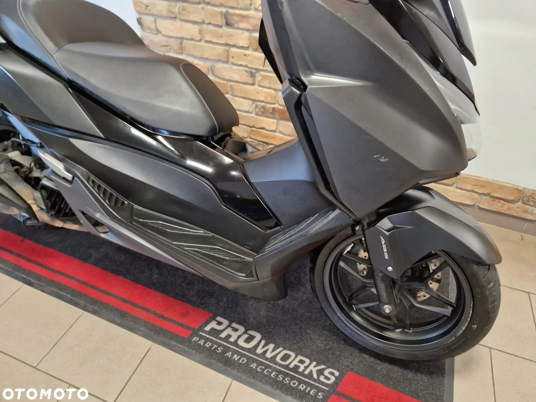 Honda NSS - 32