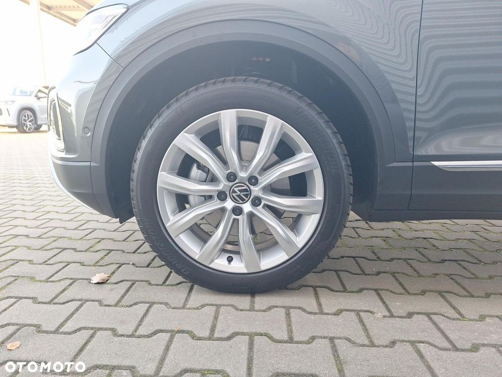 Volkswagen T-Roc - 18
