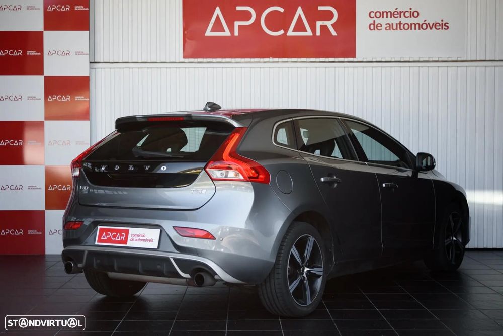 Volvo V40 1.5 T3 Sport Edition R Geartronic - 3