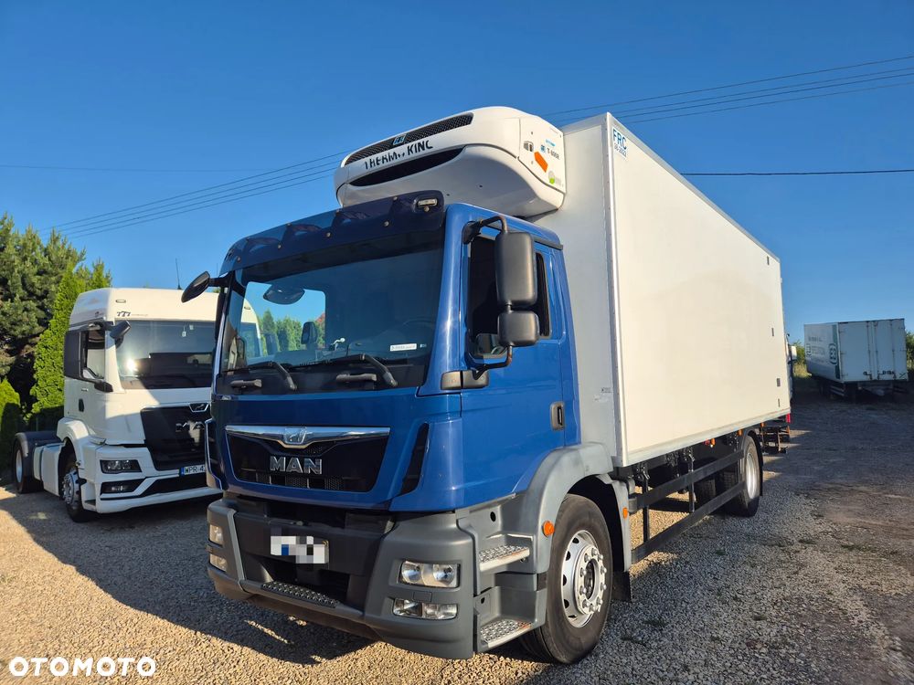 MAN TGM 18.290 Thermo King T-800r 2 zbiorniki z Niemiec 7.3m / 18 palet / winda i drzwi / OKAZJA - 2