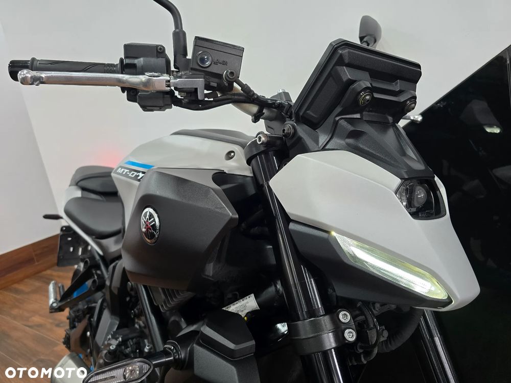 Yamaha MT - 11