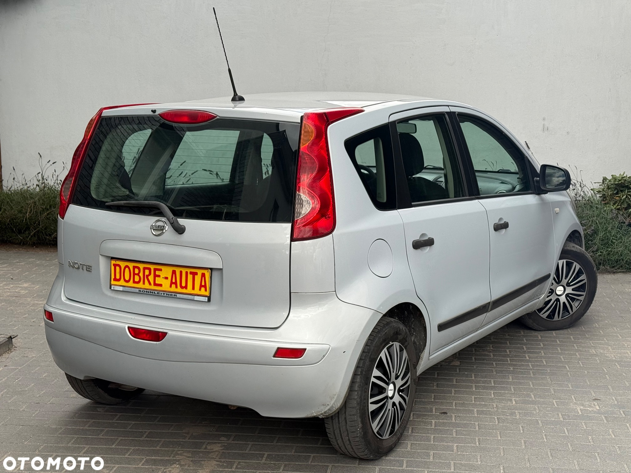 Nissan Note 1.4 Visia A/C - 25