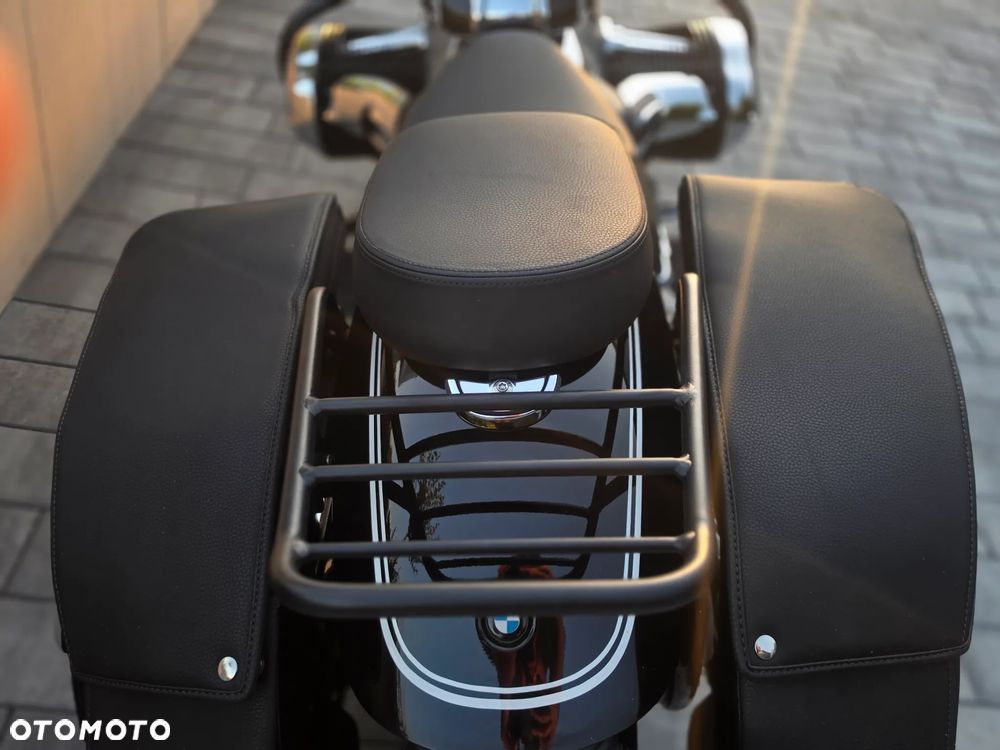 BMW R - 22