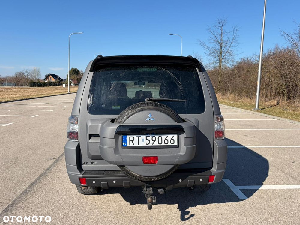 Mitsubishi Pajero 3.2 DI-D Automatik - 11