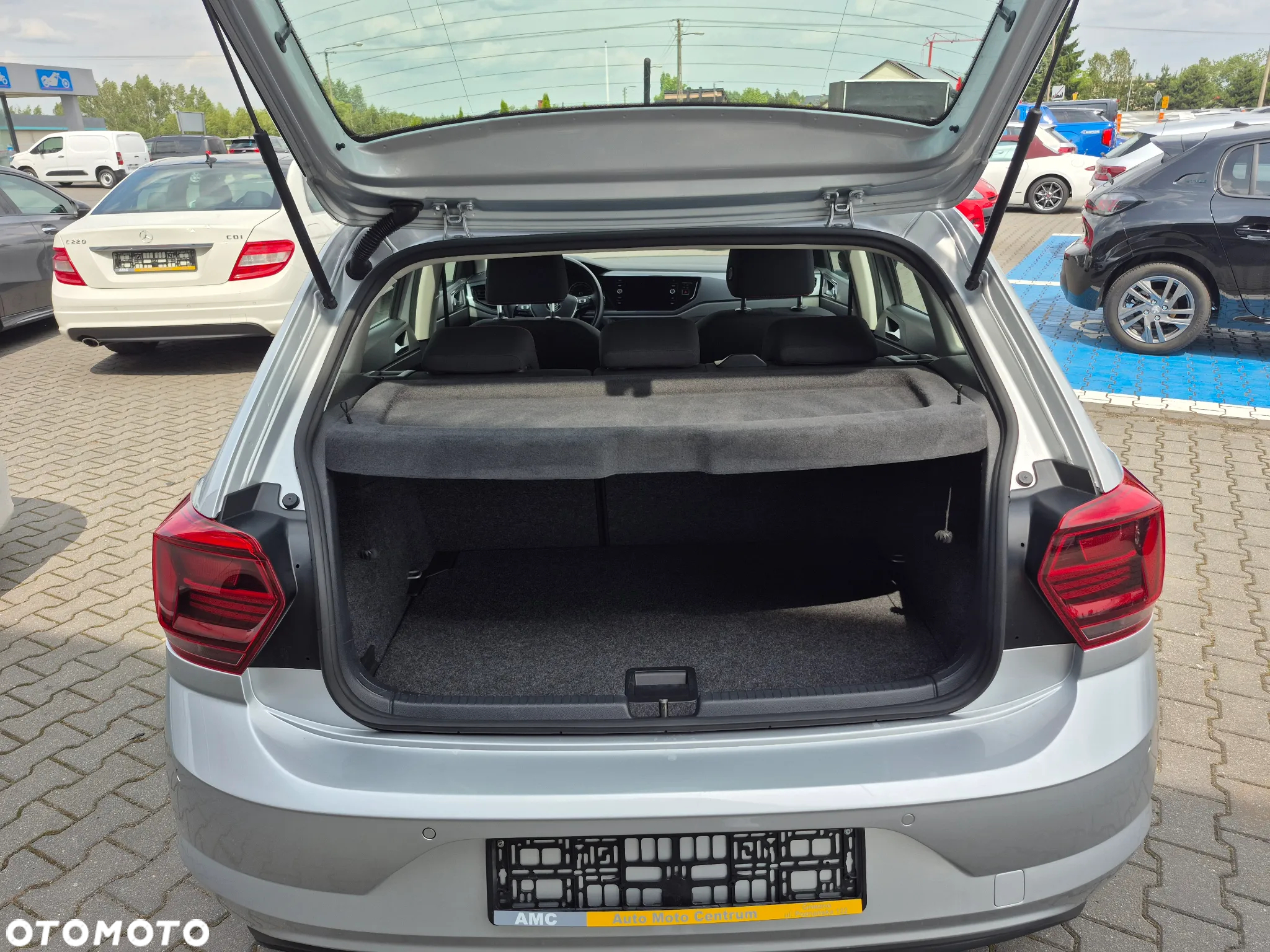 Volkswagen Polo 1.0 TSI Trendline - 9
