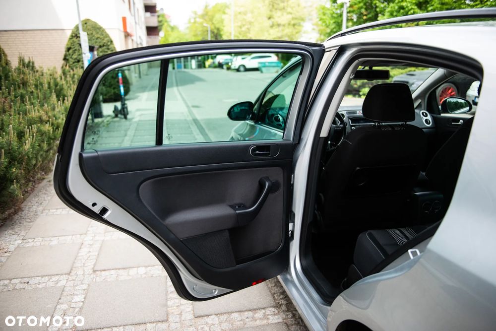 Volkswagen Golf Plus 1.2 TSI MATCH - 18
