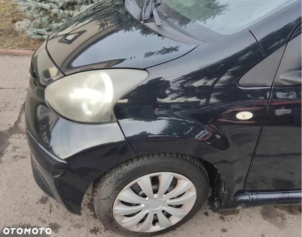 TOYOTA AYGO I MASKA ZDERZAK LAMPY PAS PRZEDNI KOMPLET EU LAKIER 211 - 5