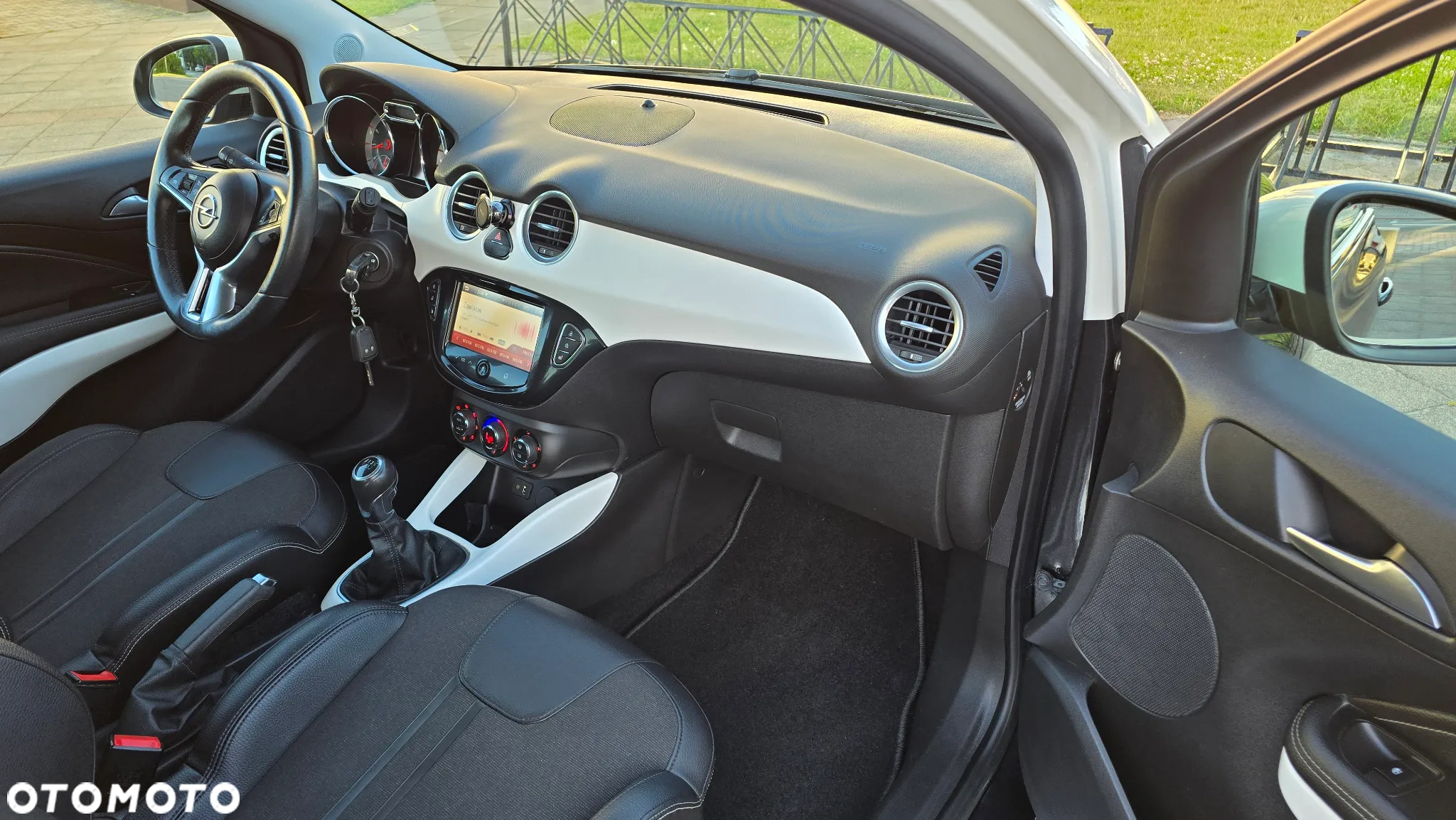 Opel Adam - 10