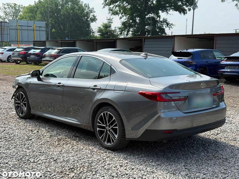 Toyota Camry 2.5 Hybrid Dynamic Force Executive e-CVT - 10