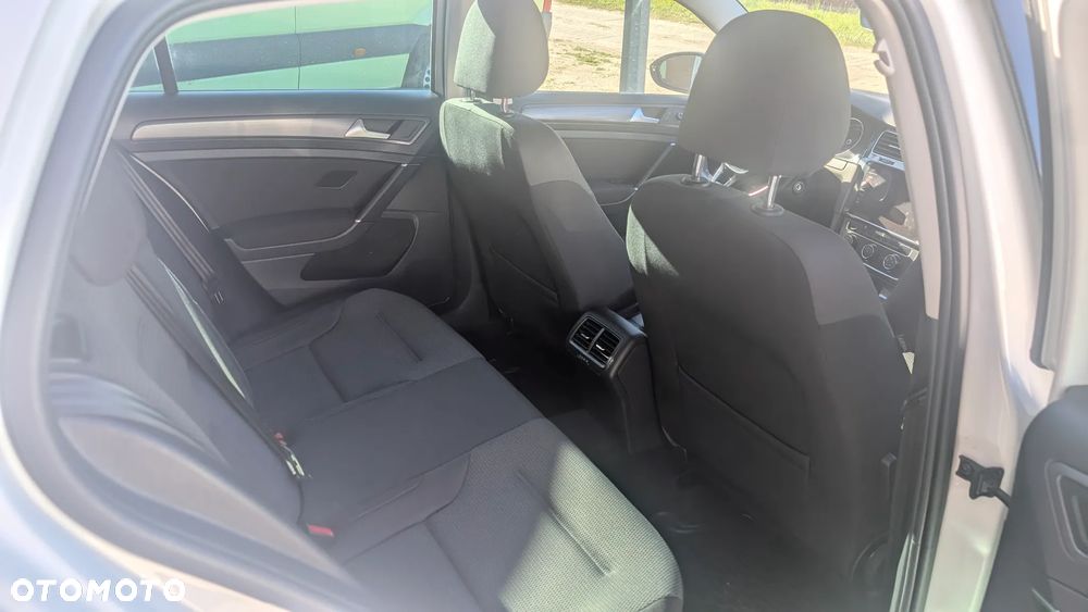 Volkswagen Golf 2.0 TDI BMT Comfortline - 8