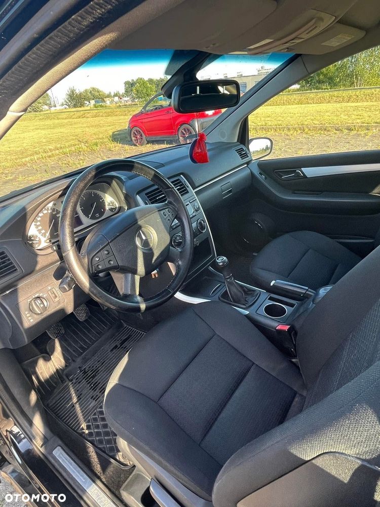 Mercedes-Benz Klasa B 200 CDI - 3