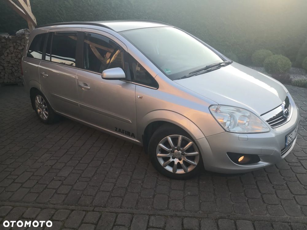 Opel Zafira 1.8 Enjoy - 2