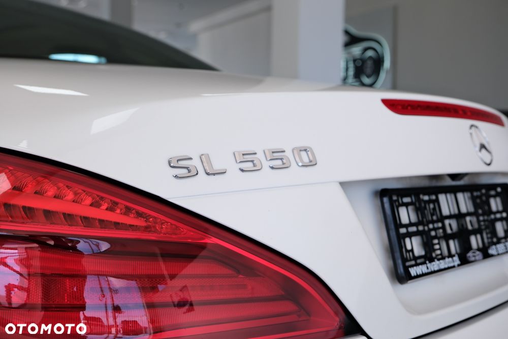 Mercedes-Benz SL - 16