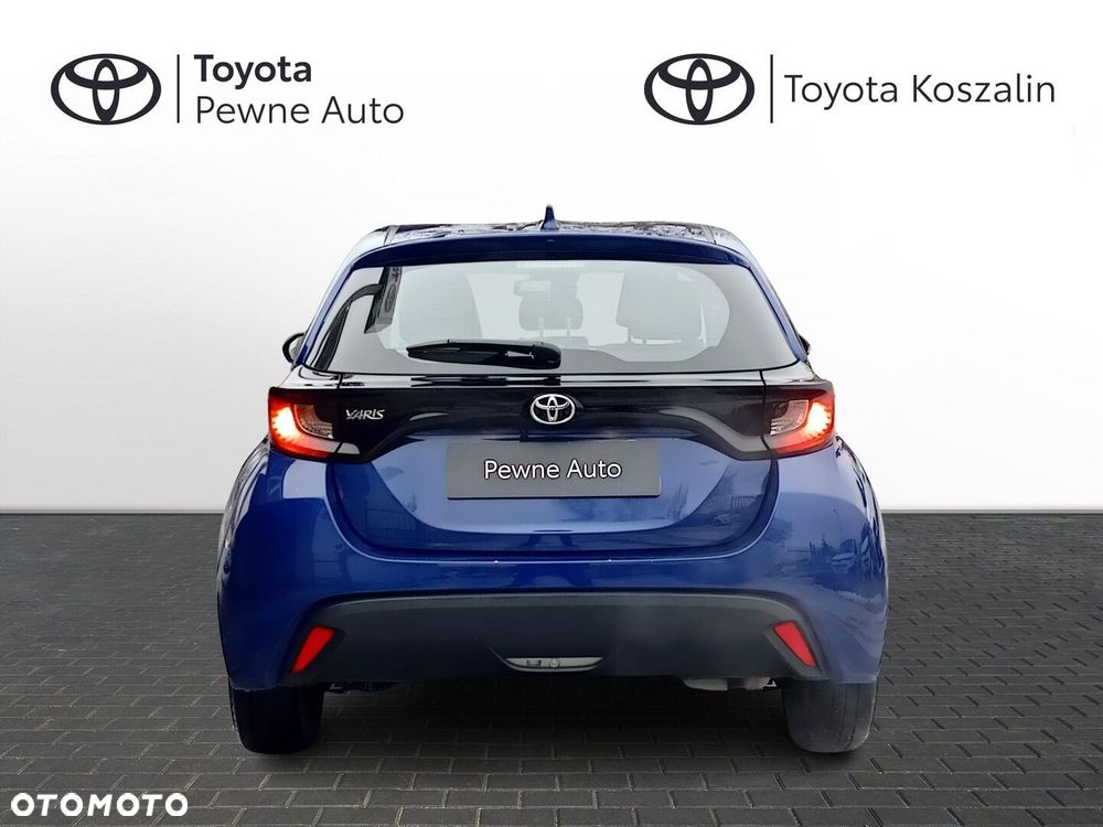 Toyota Yaris - 4