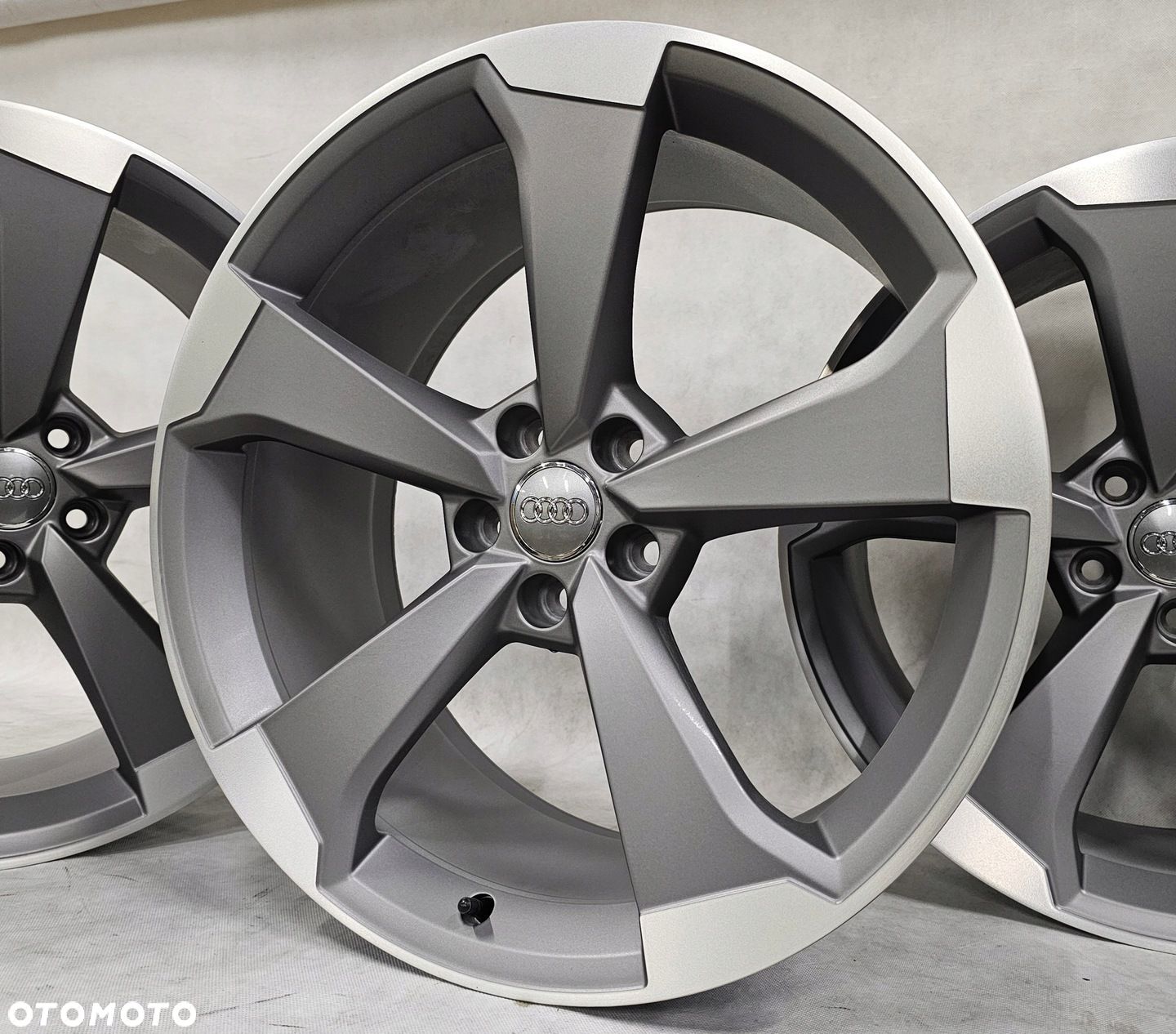 FELGI KOŁA AUDI A5 8W0601025CF 9x20 ET34 - 1