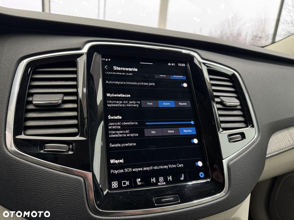 Volvo XC 90 - 37