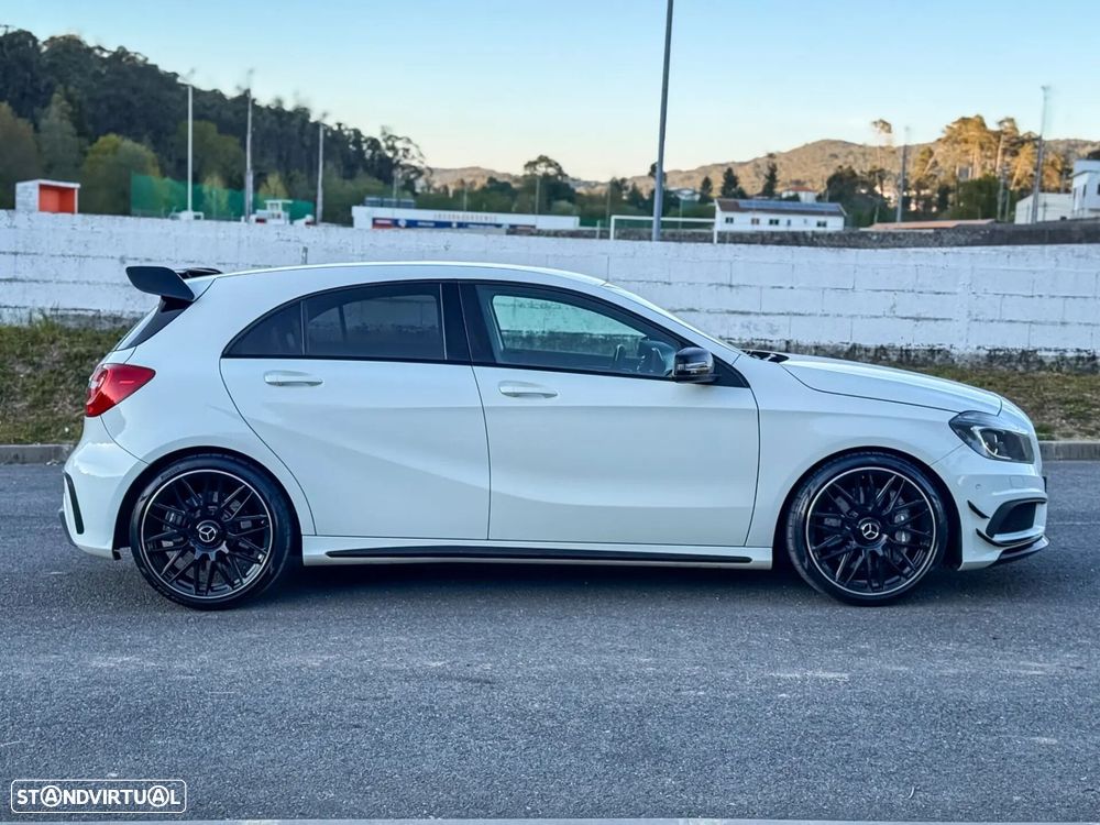 Mercedes-Benz A 45 AMG 4-Matic - 8