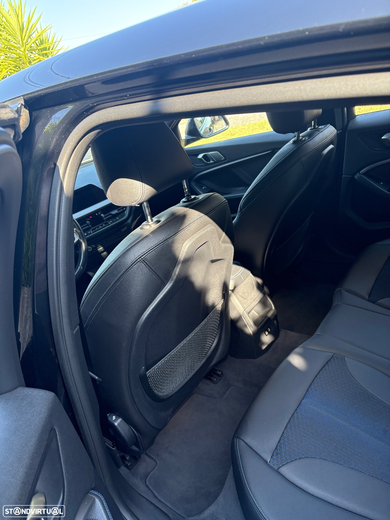 BMW 118 i Pack Desportivo M Auto - 16