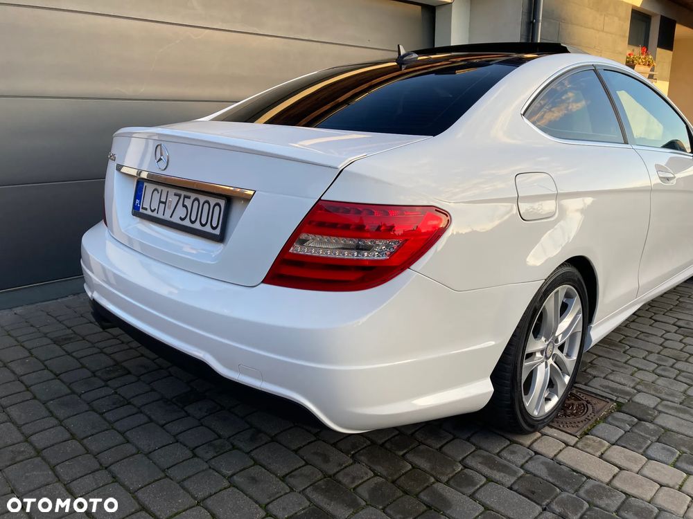 Mercedes-Benz Klasa C 250 7G-TRONIC Edition - 8