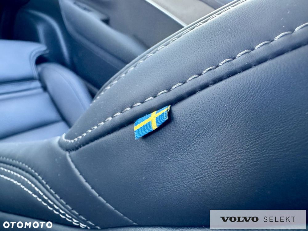 Volvo XC 90 - 20