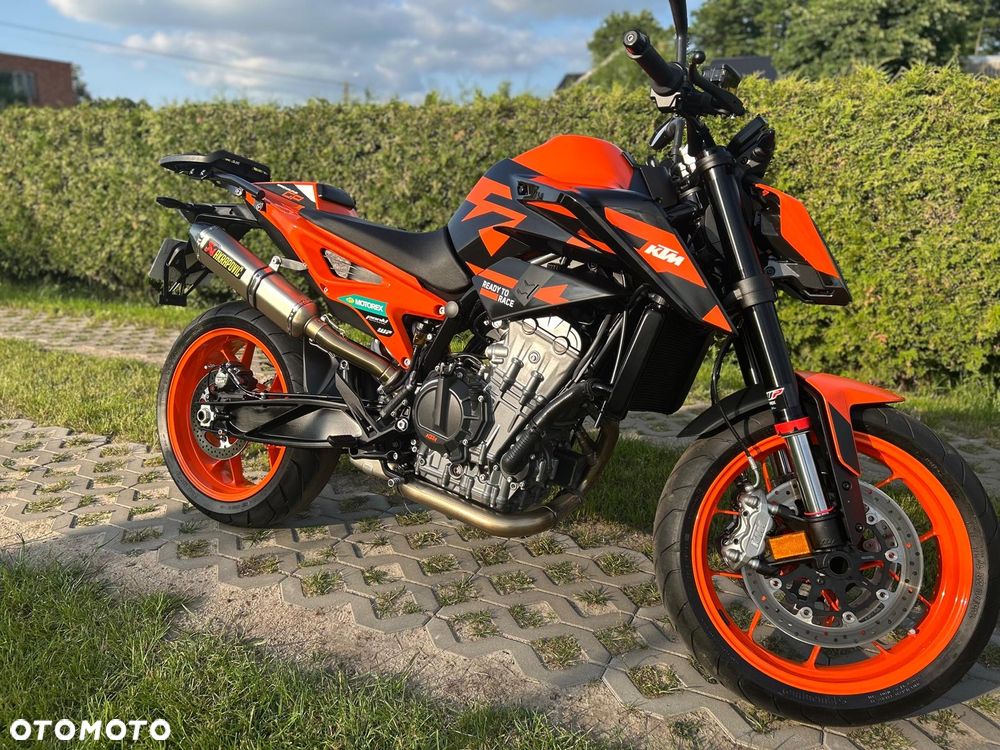 KTM DUKE 890 - 4