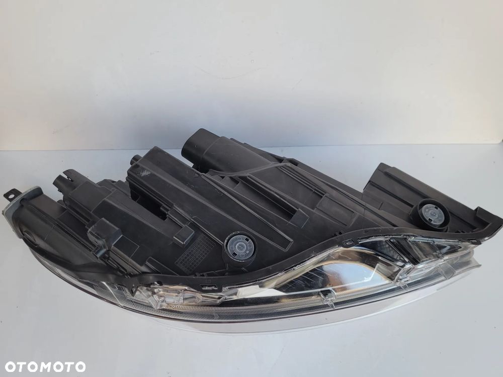 Ford Kuga mk3 lampa przód lewa soczewka led - 9