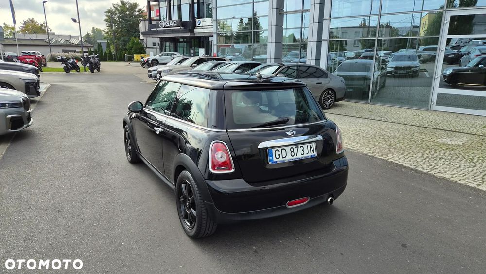 MINI ONE Standard - 9