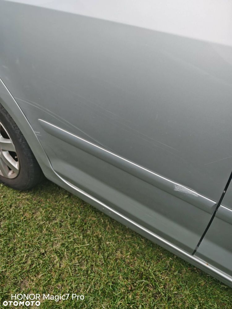 Volkswagen Golf Plus 1.9 TDI Cross - 5