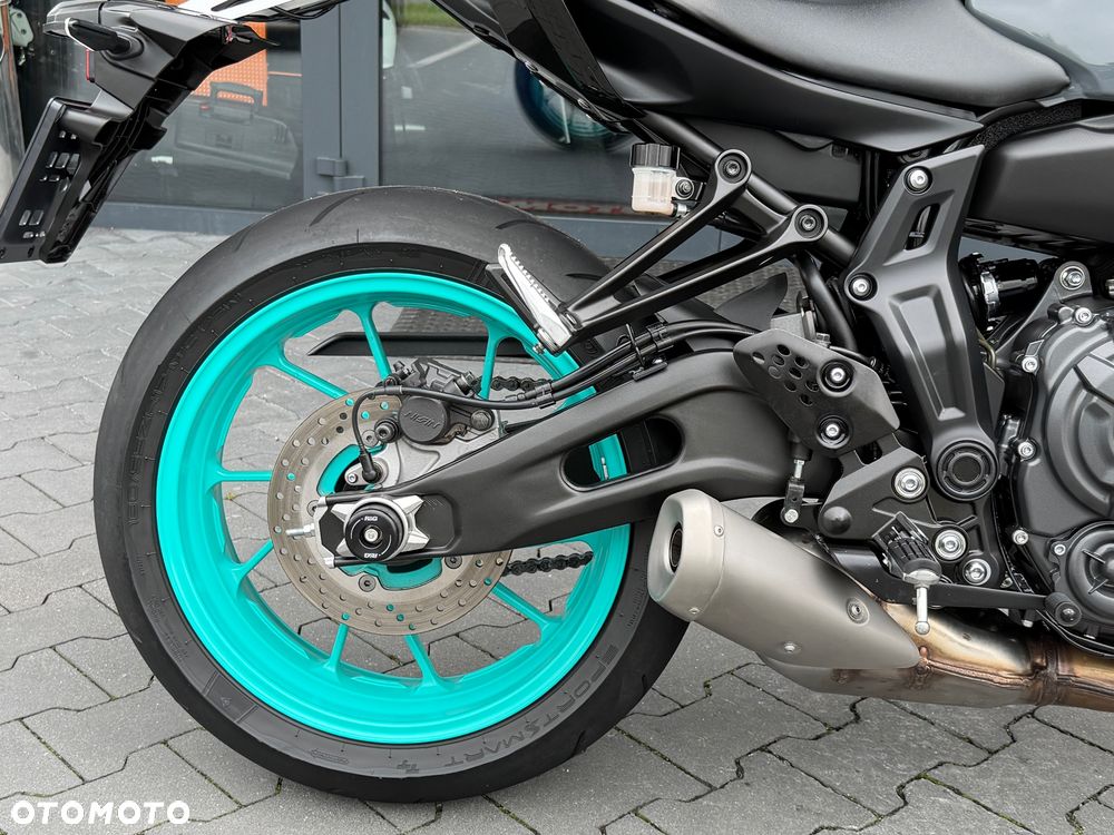 Yamaha MT - 6