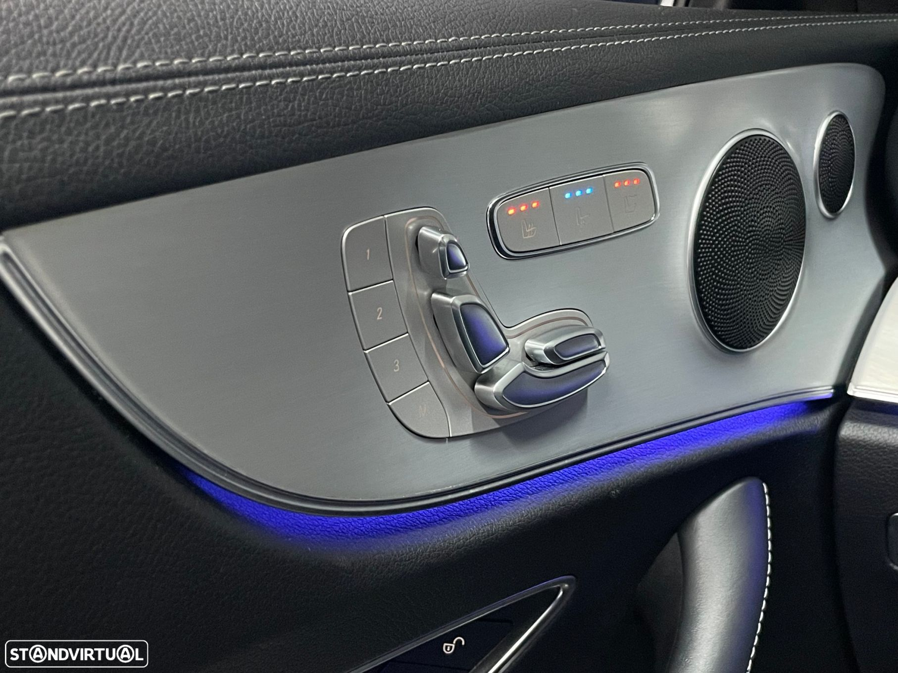 Mercedes-Benz E 220 d AMG Line - 17