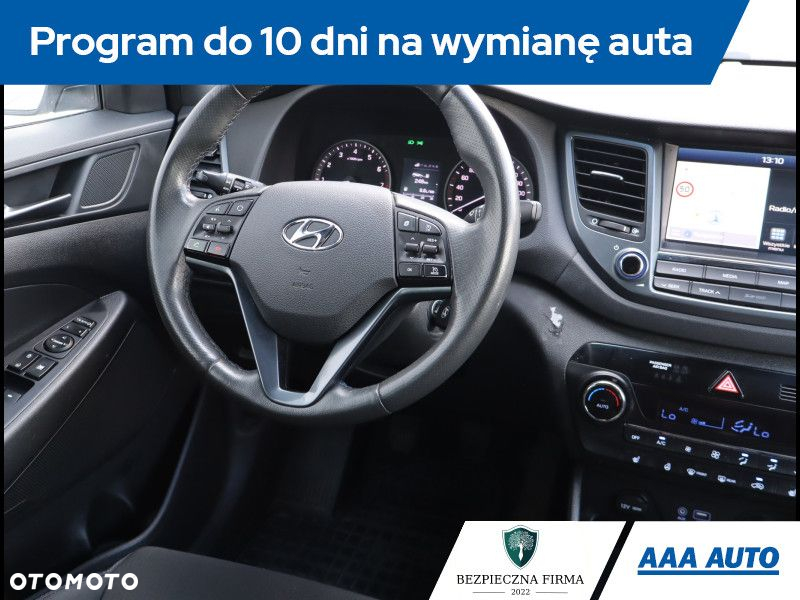 Hyundai Tucson - 8