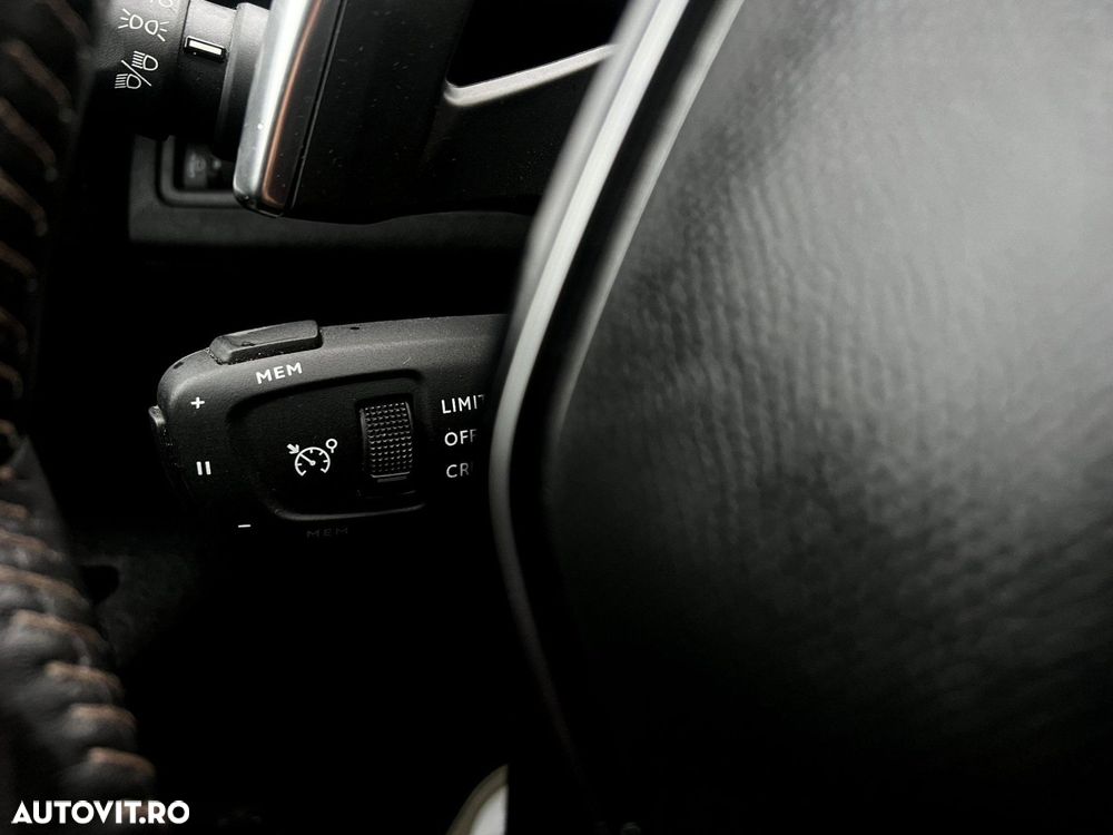Peugeot 3008 - 27