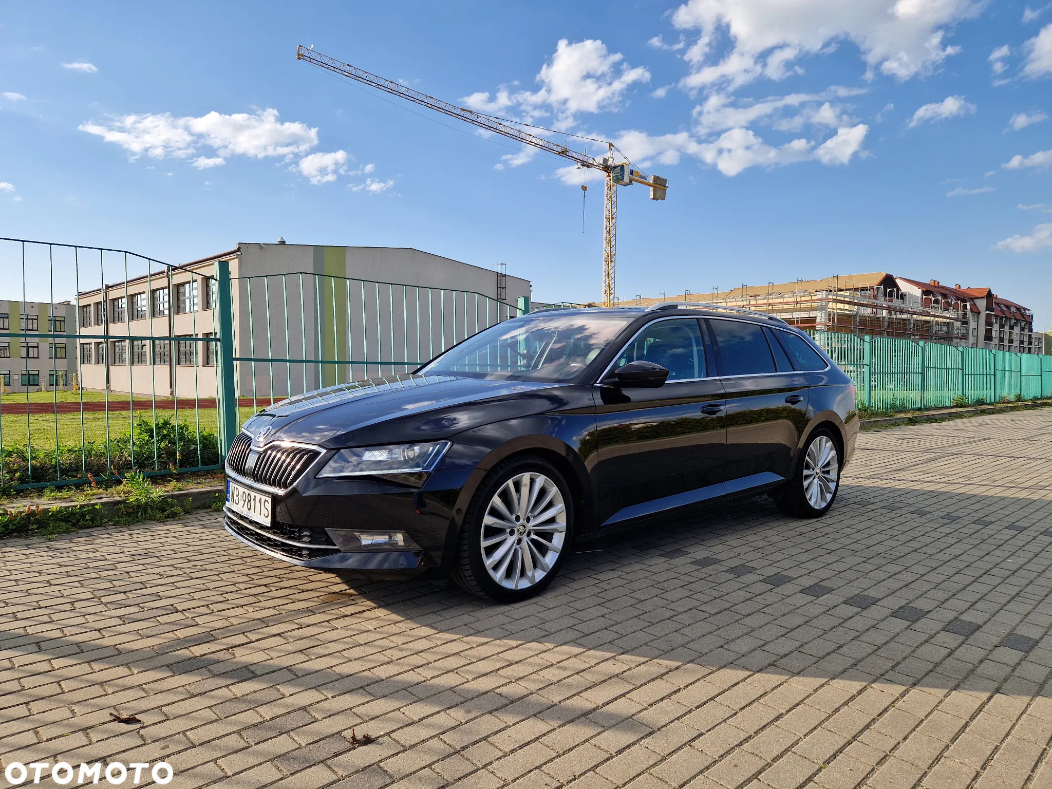 Skoda Superb 2.0 TDI 4x4 Style DSG - 8