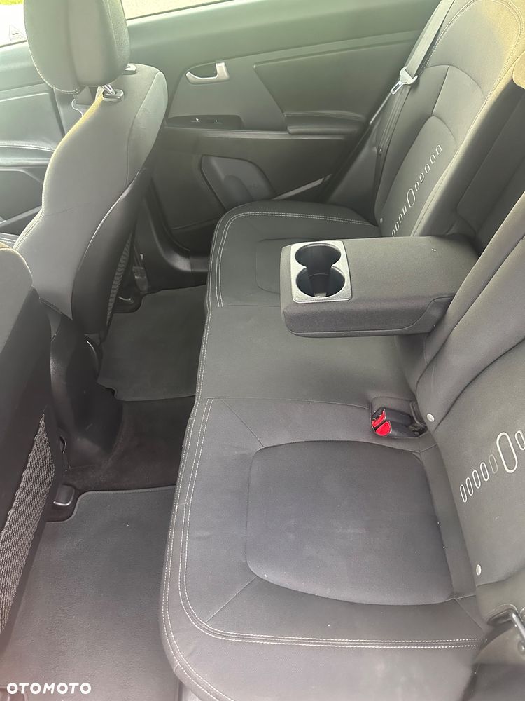 Kia Sportage 1.7 CRDI Business Line L 2WD - 8